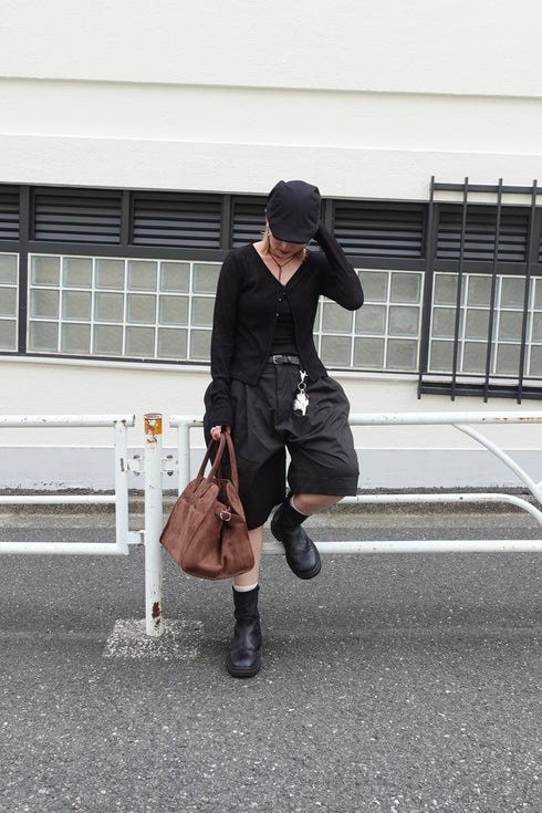 フィットシアーカーデ